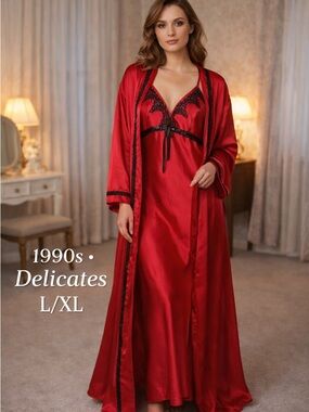 Delicates Red Satin Lace Robe & Nightgown Set L/XL Full Length Y2K